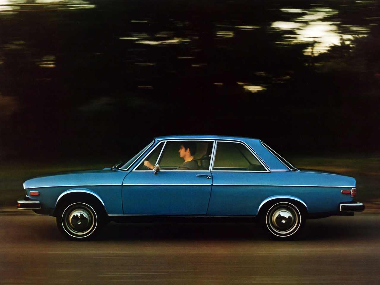 Audi 100 2-door Sedan 100 LS, 92hp (Automatic)